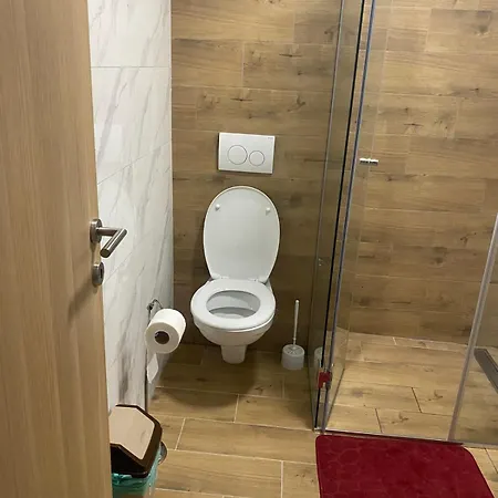 Vozd Divcibari Apartman *